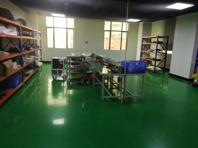 Guangzhou Lizhirun Technology Development Co., Ltd メーカー生産ライン